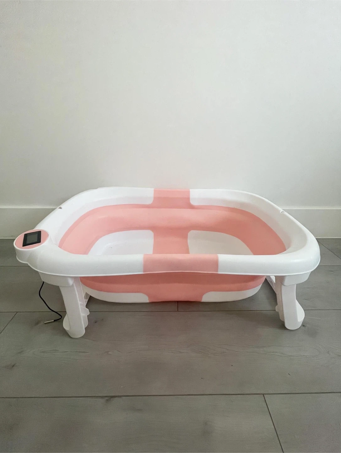 Pink Foldable Baby Bathtub with Digital Water Temperature - photo 2