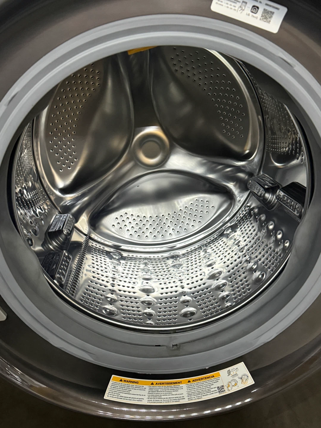 LG Front Load Washing Machine - photo 5