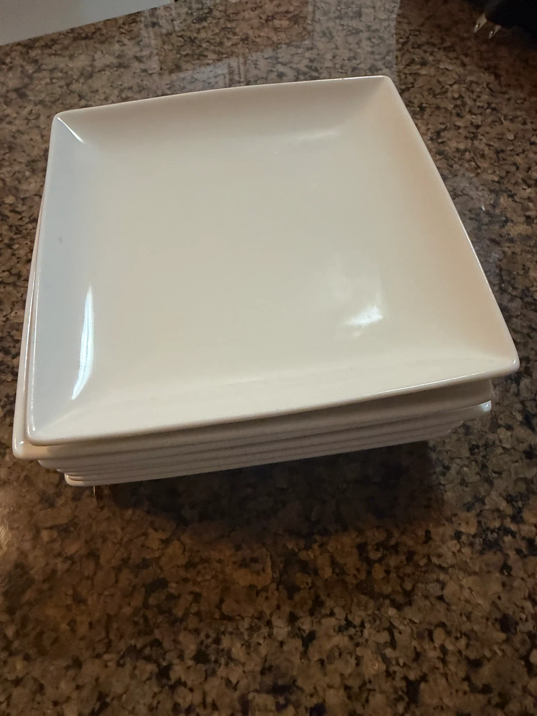 Bowring White Square Plates (Set of 7)