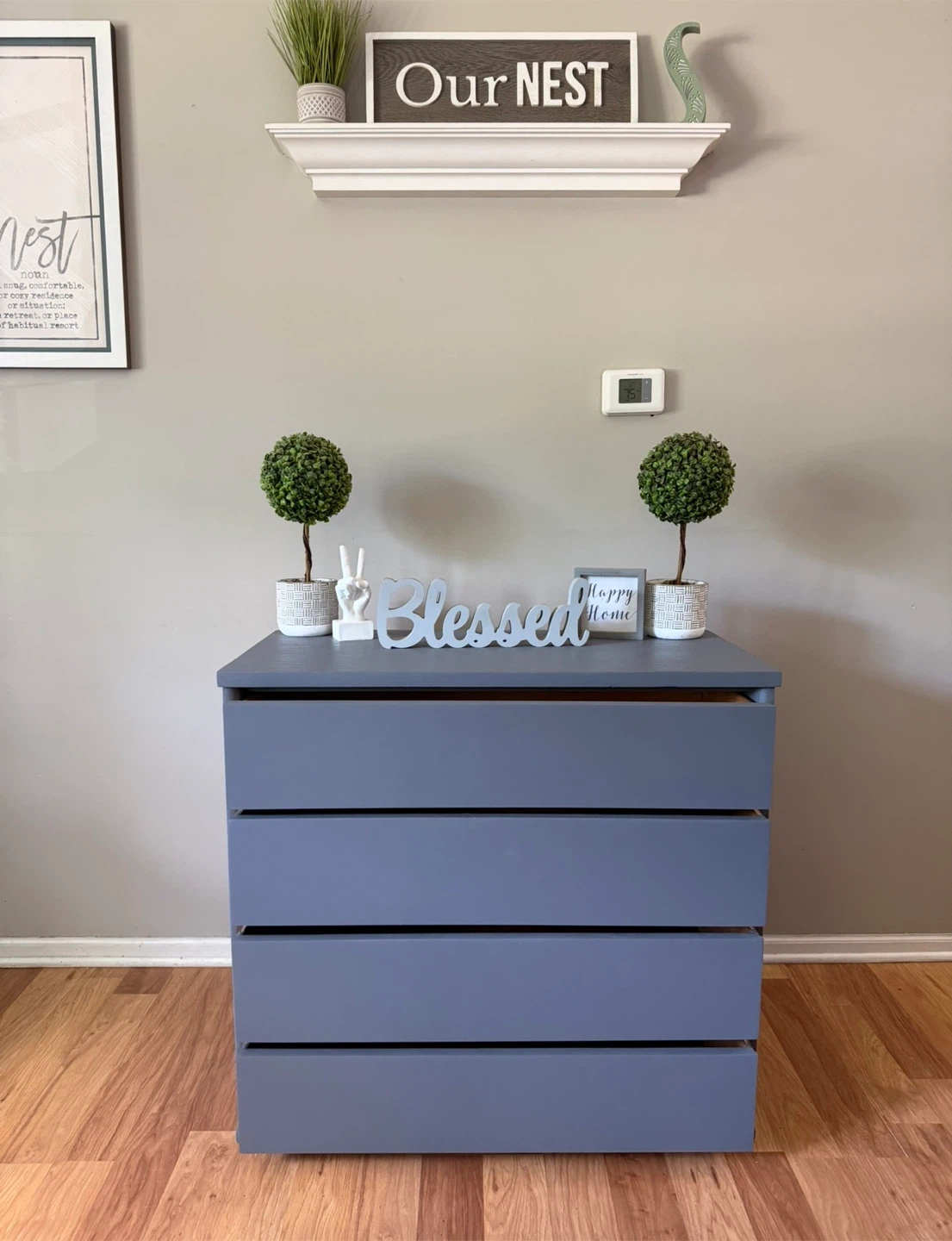 ✨🩶Beautiful solid dresser🩶✨ - photo 2