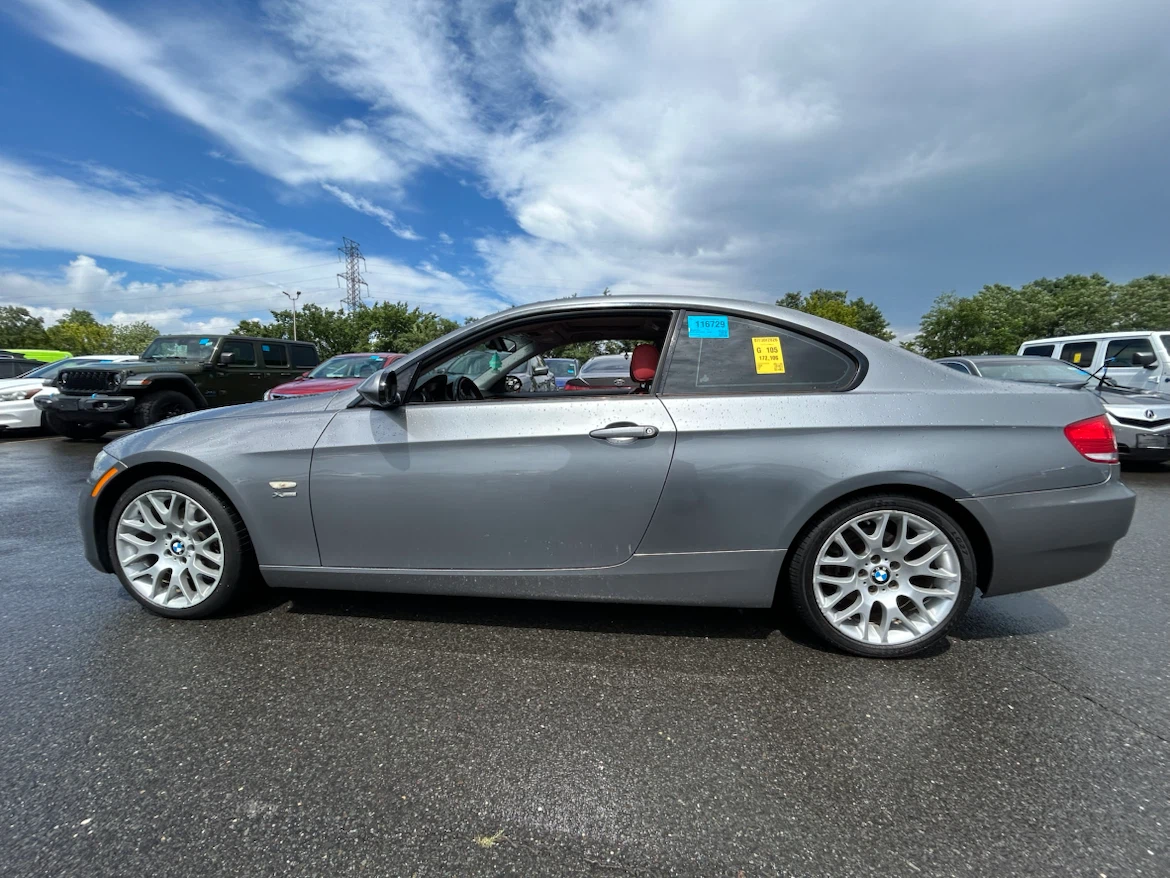 BMW 328i Coupe - photo 2