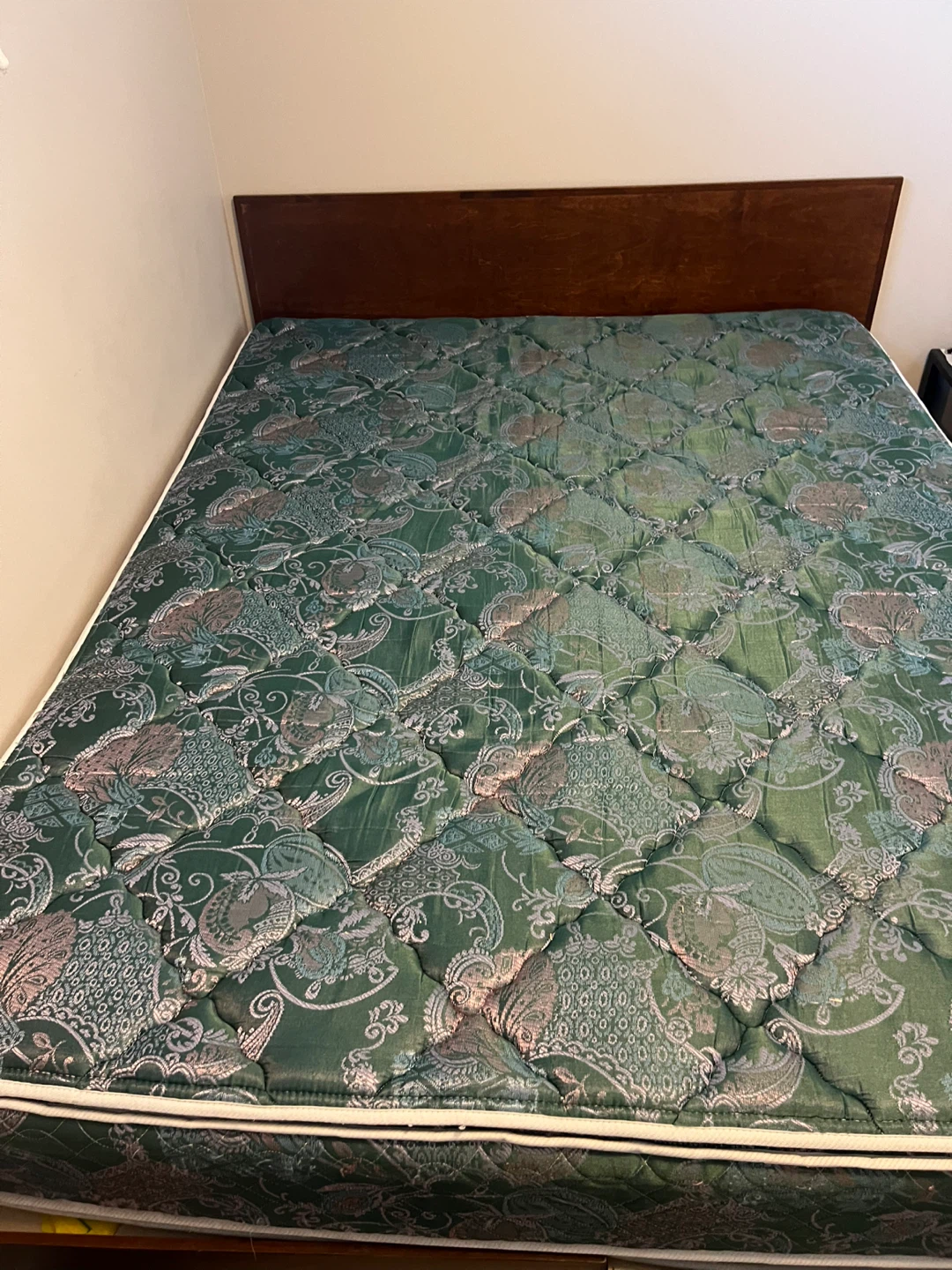 Posture Plus Queen Mattress - photo 2
