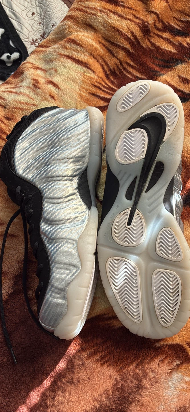 Nike Air Foamposite Sneakers - photo 2