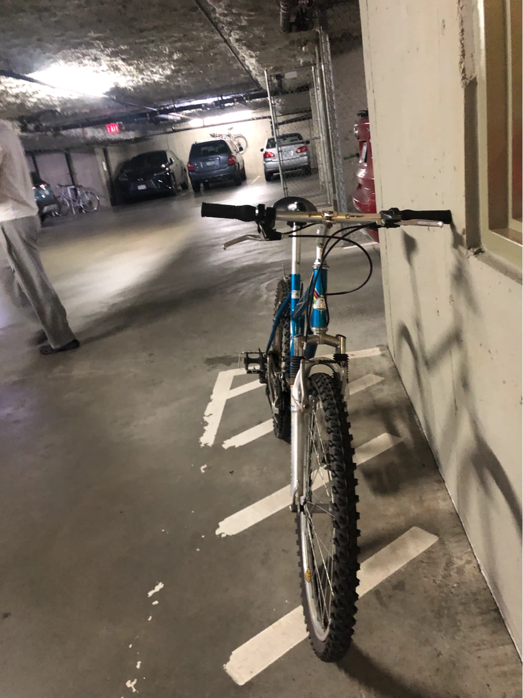 Blue Infinity "Telluride" Mountain Bike - photo 3