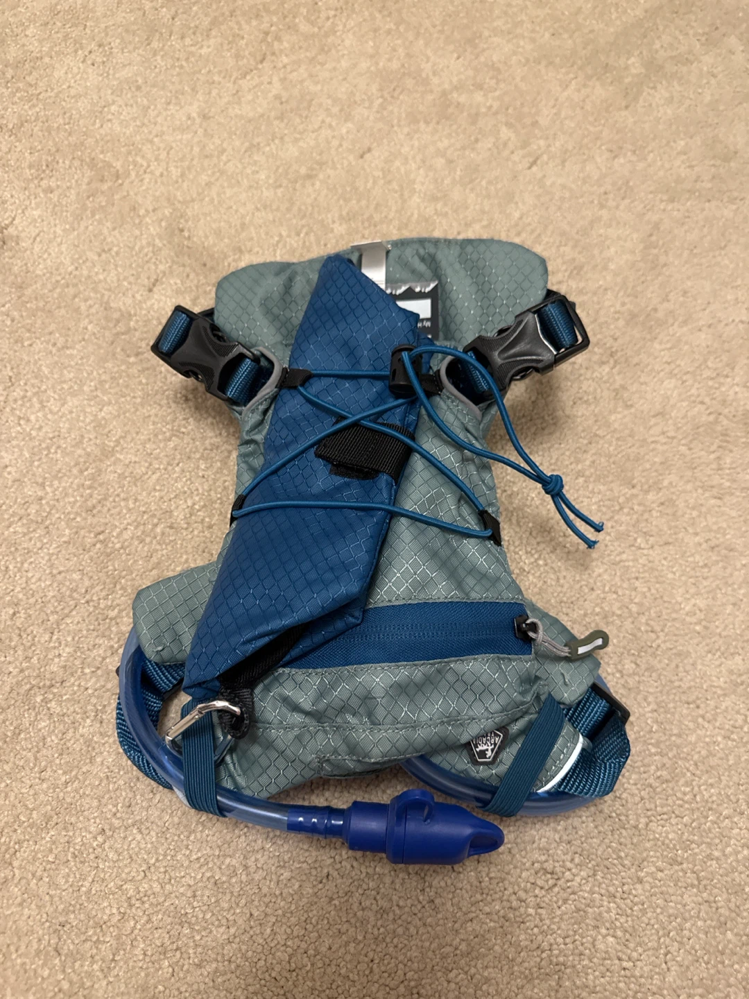 Hydration Pack with Water Bladder - photo 5