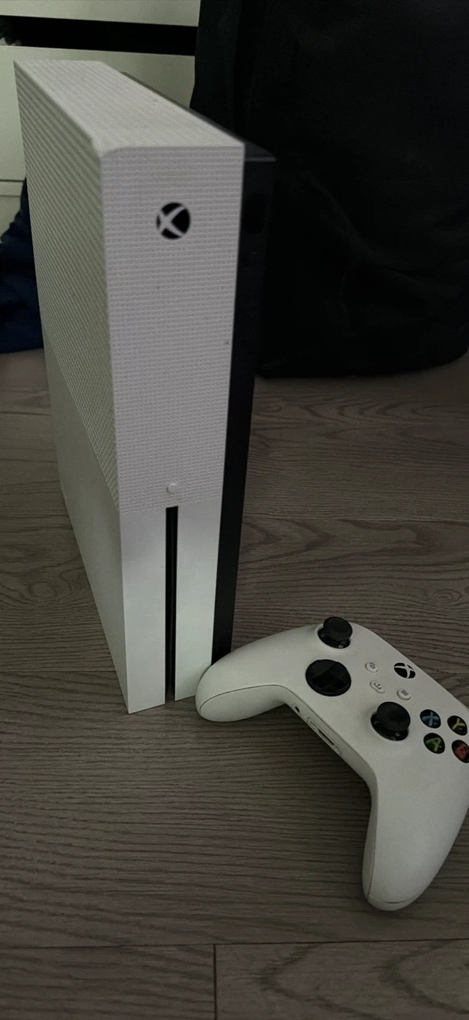 Xbox one S Console and Controller