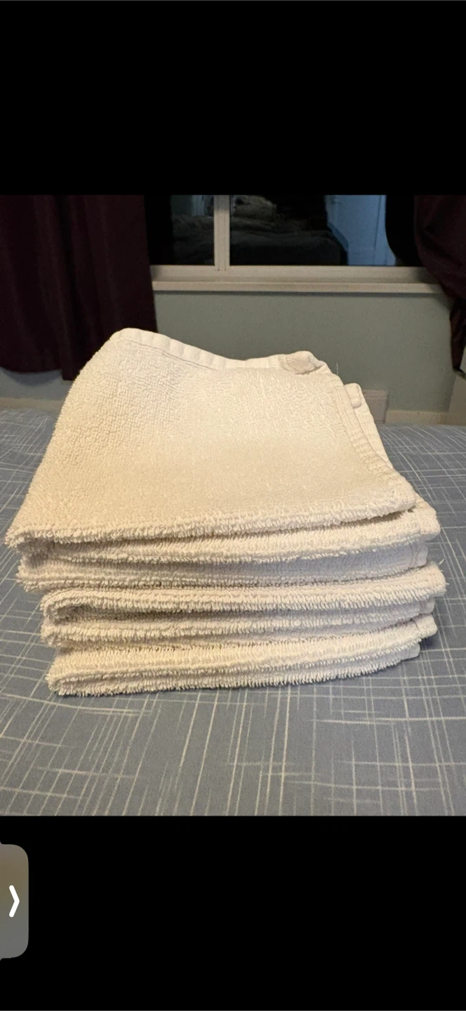 White Terry Cloth Towels - photo 2
