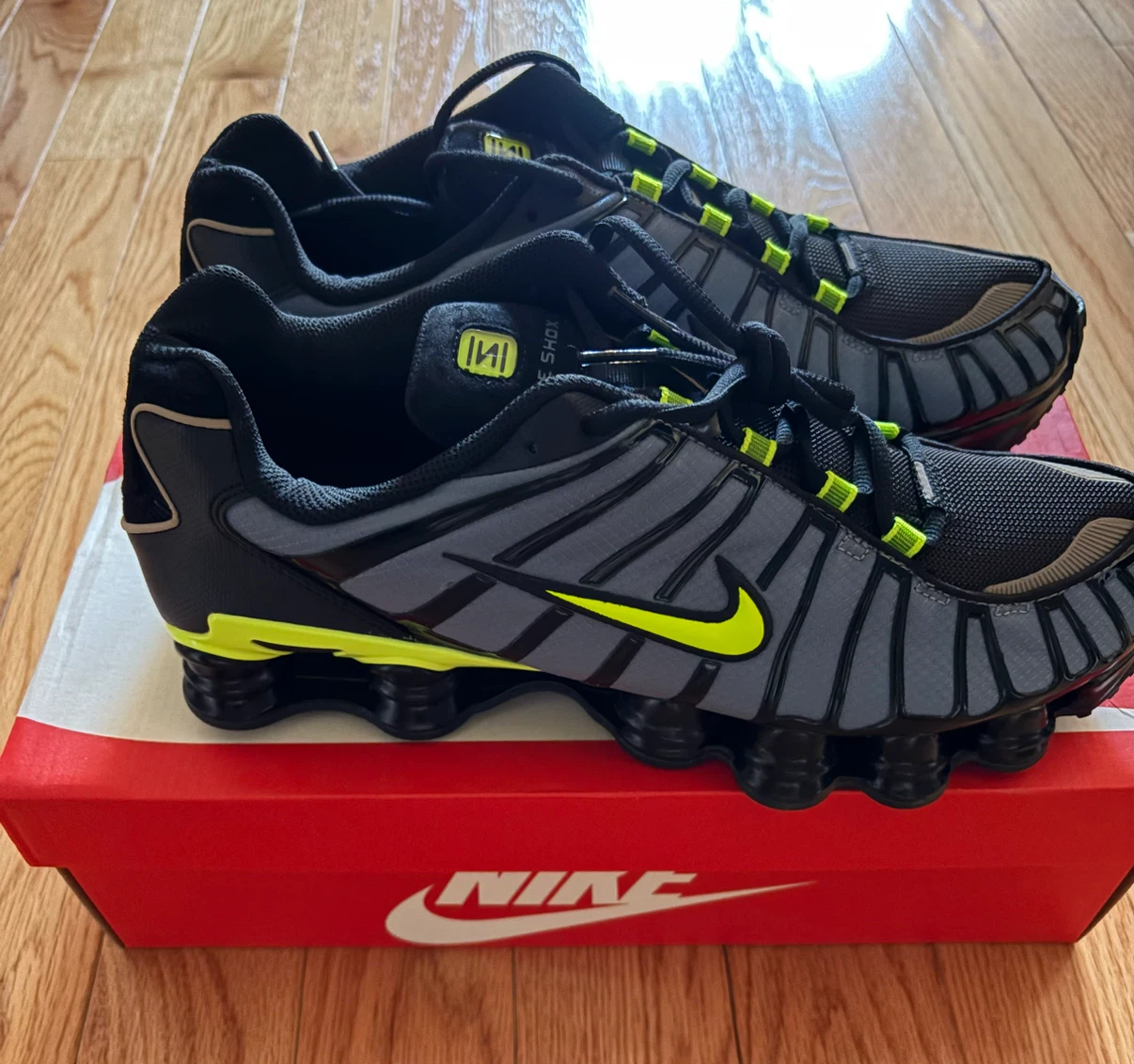 Nike Shox TL (Size 13) Brand New - photo 3