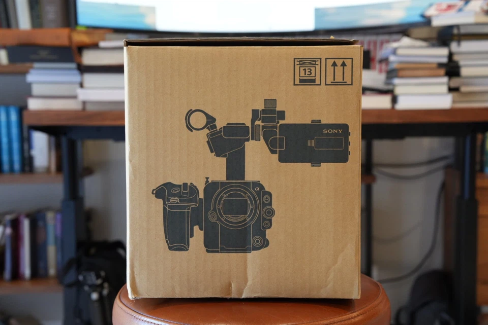 Sony FX6 Full frame Cinema Line 4K Camera