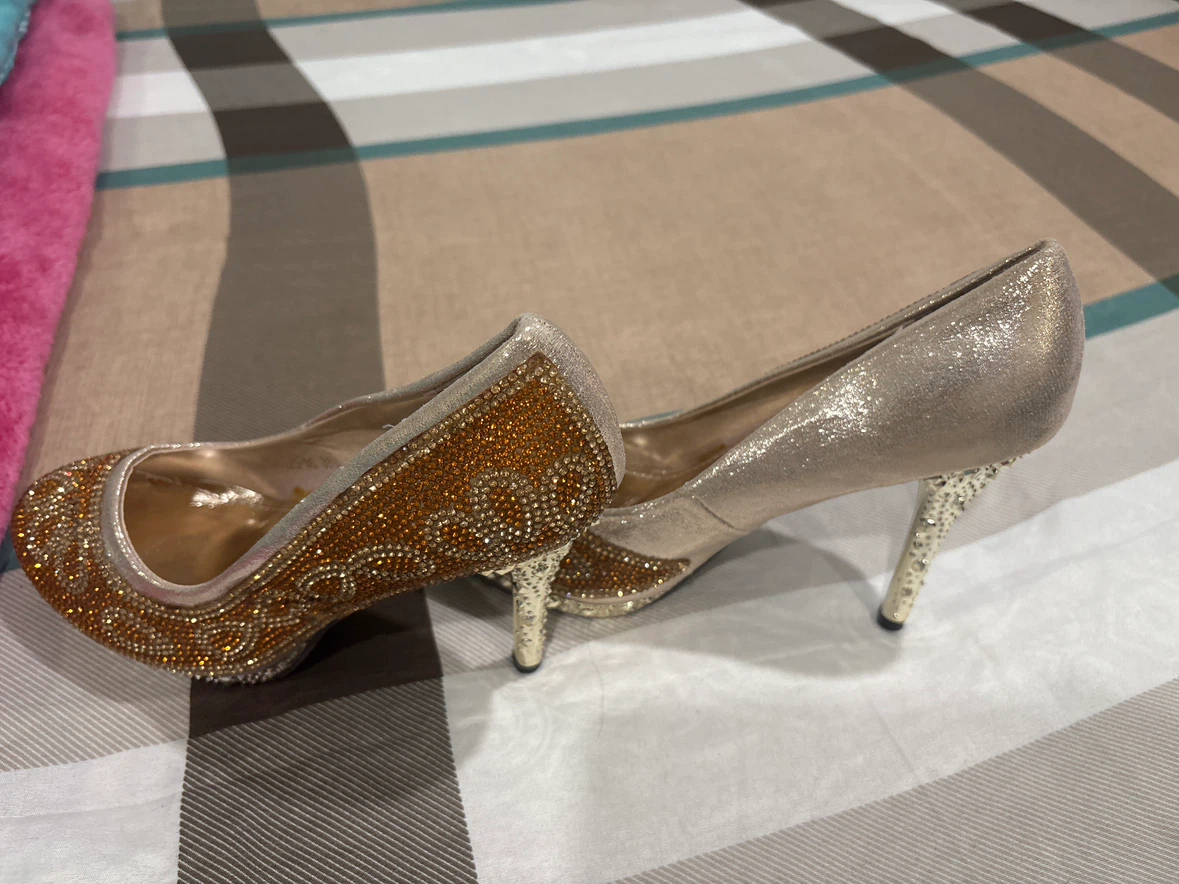 Sparkly Gold Heels - photo 2