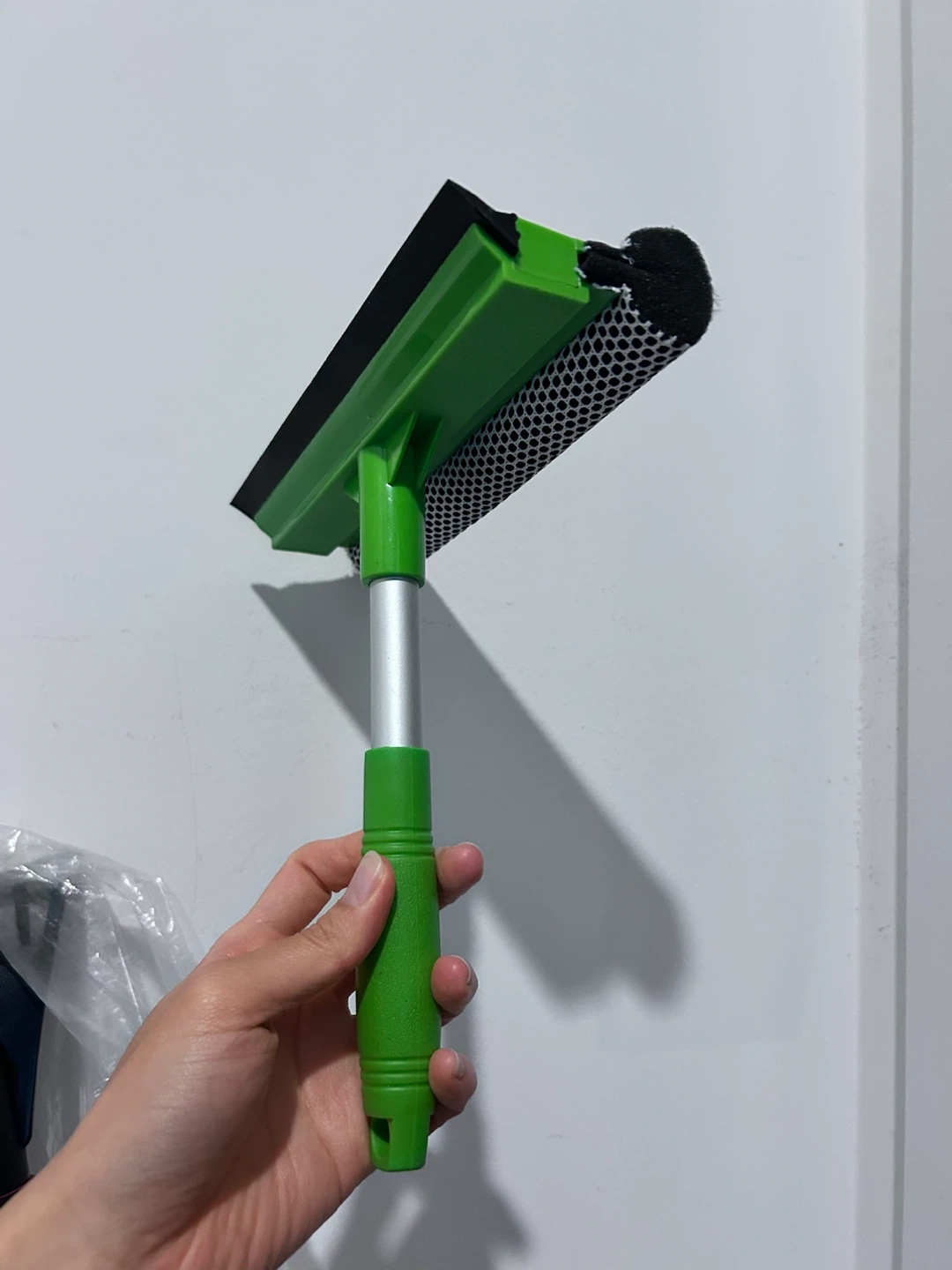 Brand new small wiper