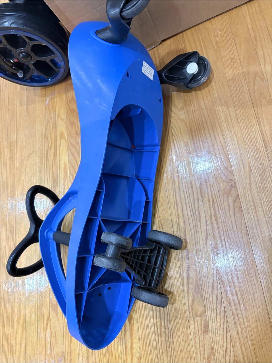 Blue and Red Ride-plasma car - photo 2