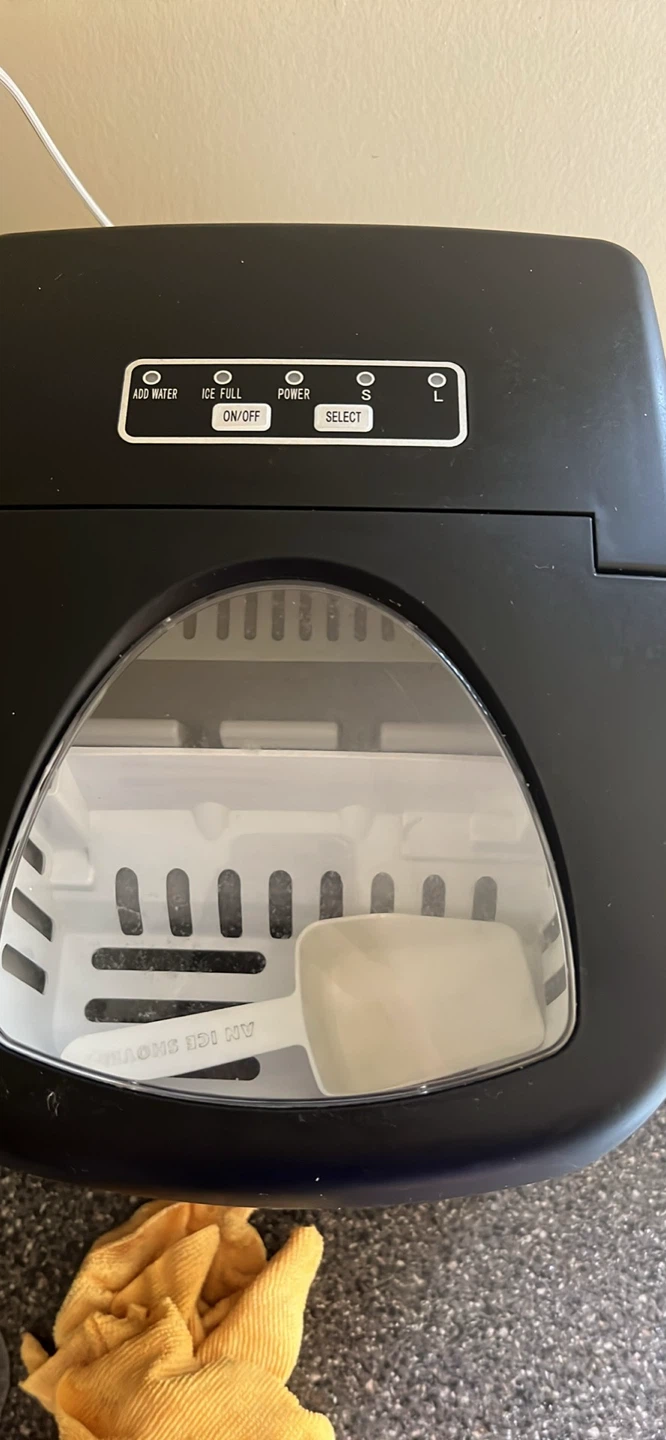 Frigidaire Black Ice Maker