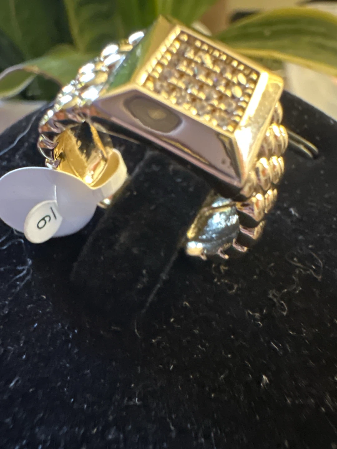 14k Gold-Tone laminated Ring with Clear Stones Size 6