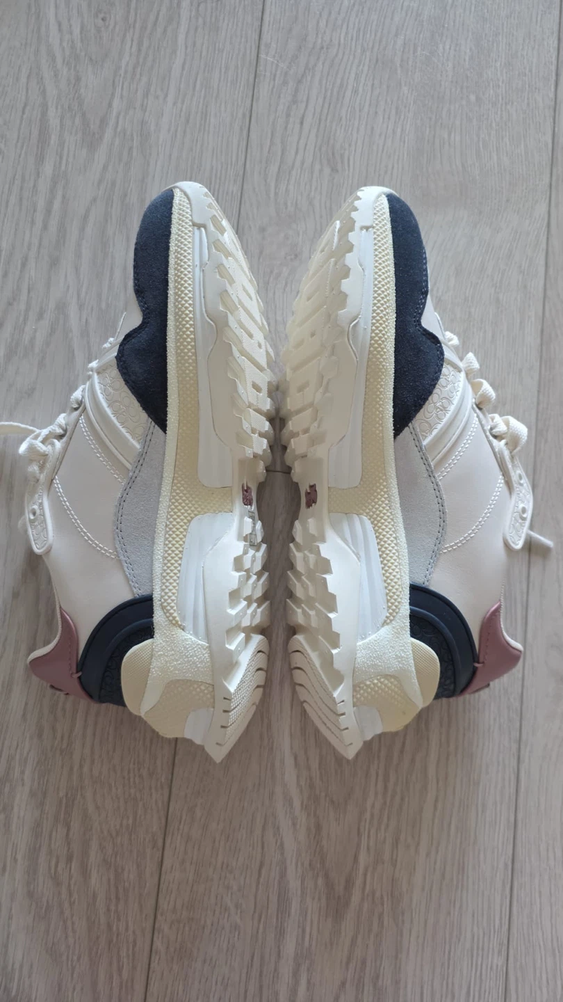 Coach Women's Sneakers Size 9 US - photo 3