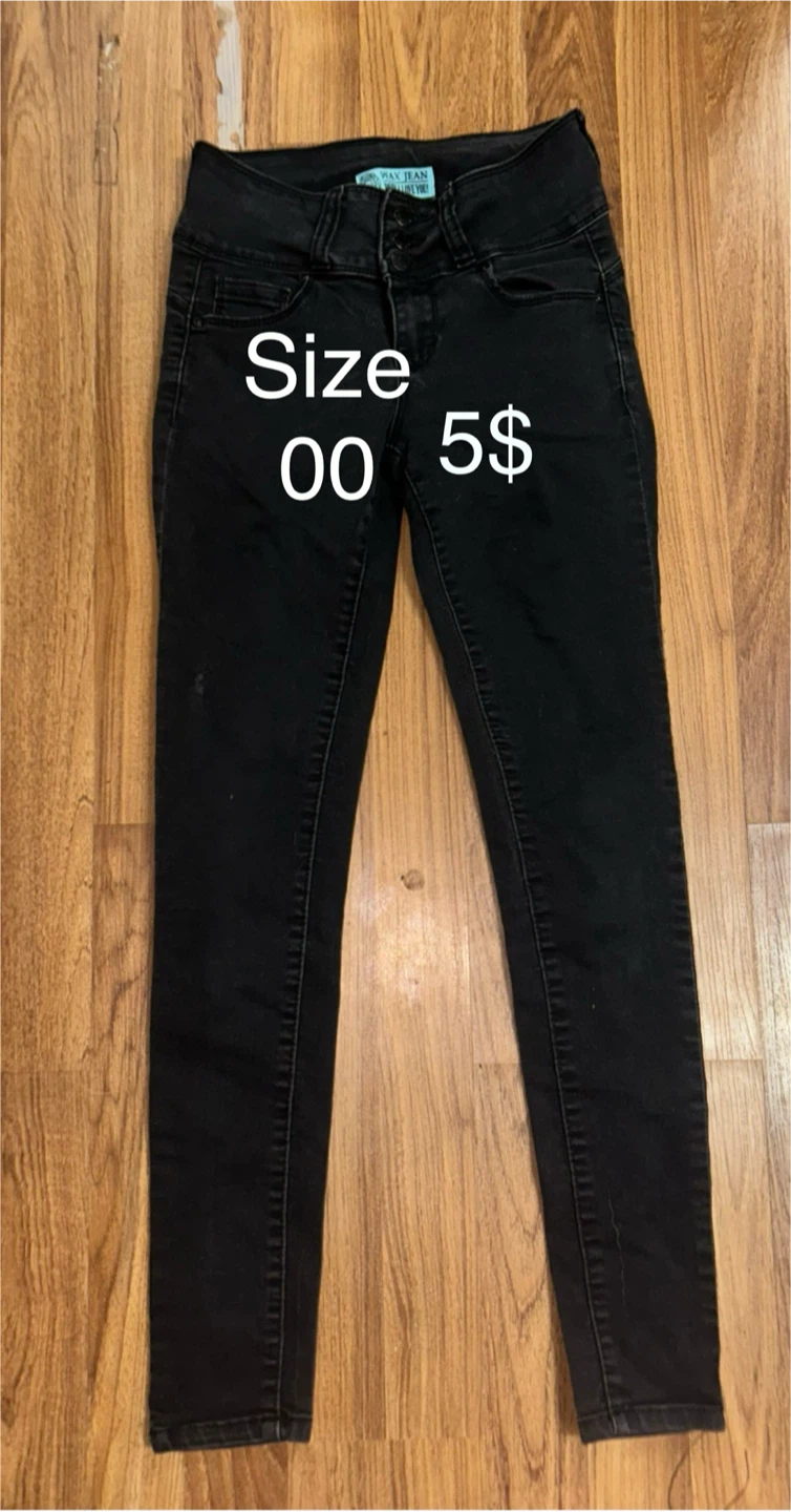 Assorted Women's Jeans/Leggings/shorts - photo 4