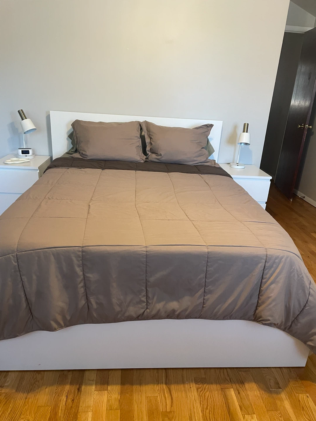 Queen size bedroom set - photo 4