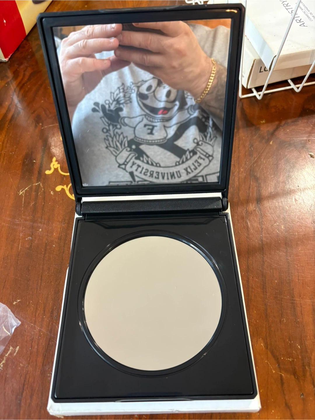2 Artistry Cosmetic Mirror - photo 4