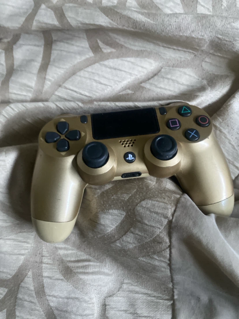 Gold DualShock 4 Controller