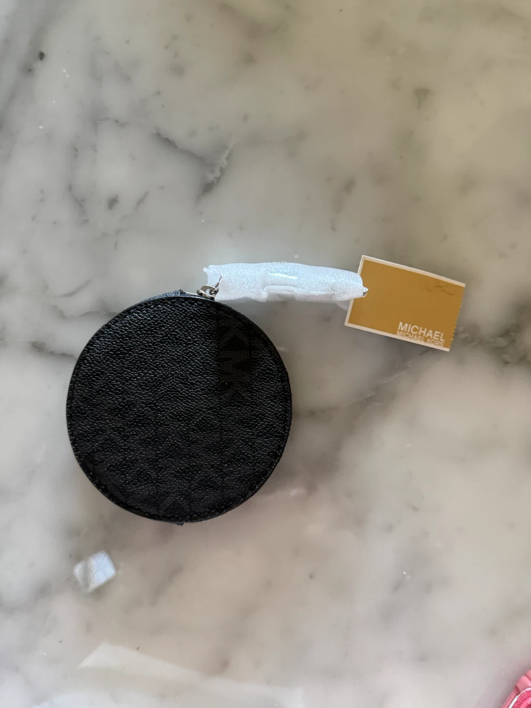 Michael Kors Round Coin Pouch Black MK Signature