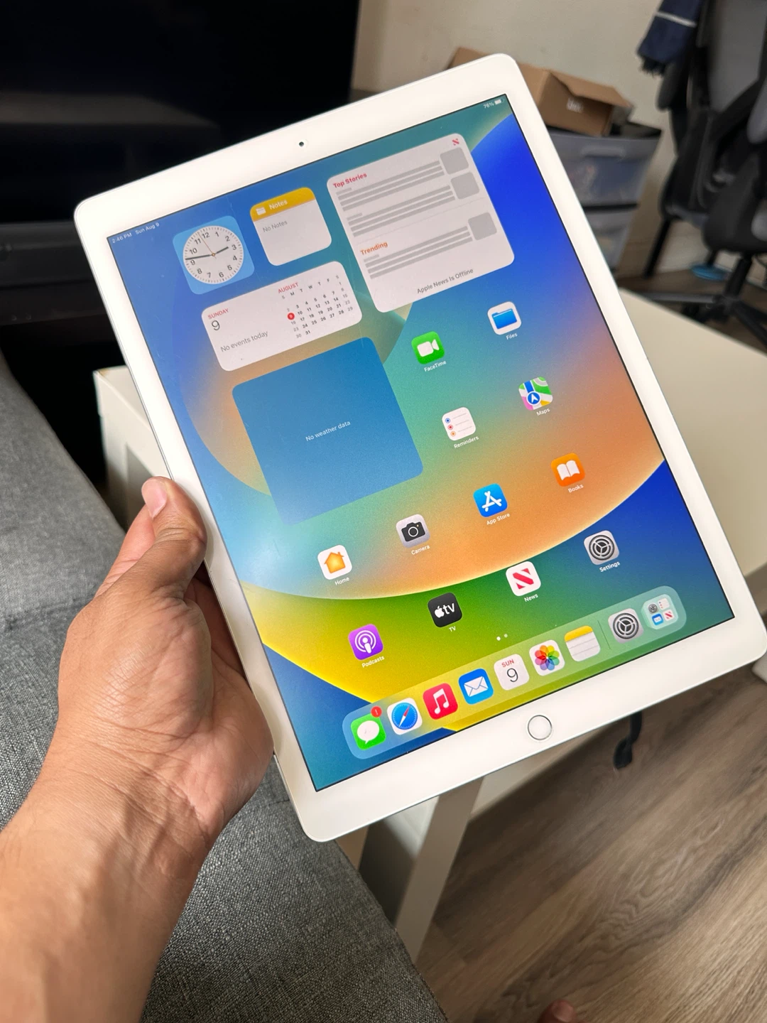 Apple iPad Pro (12.9-inch, 1st Gen) - Silver