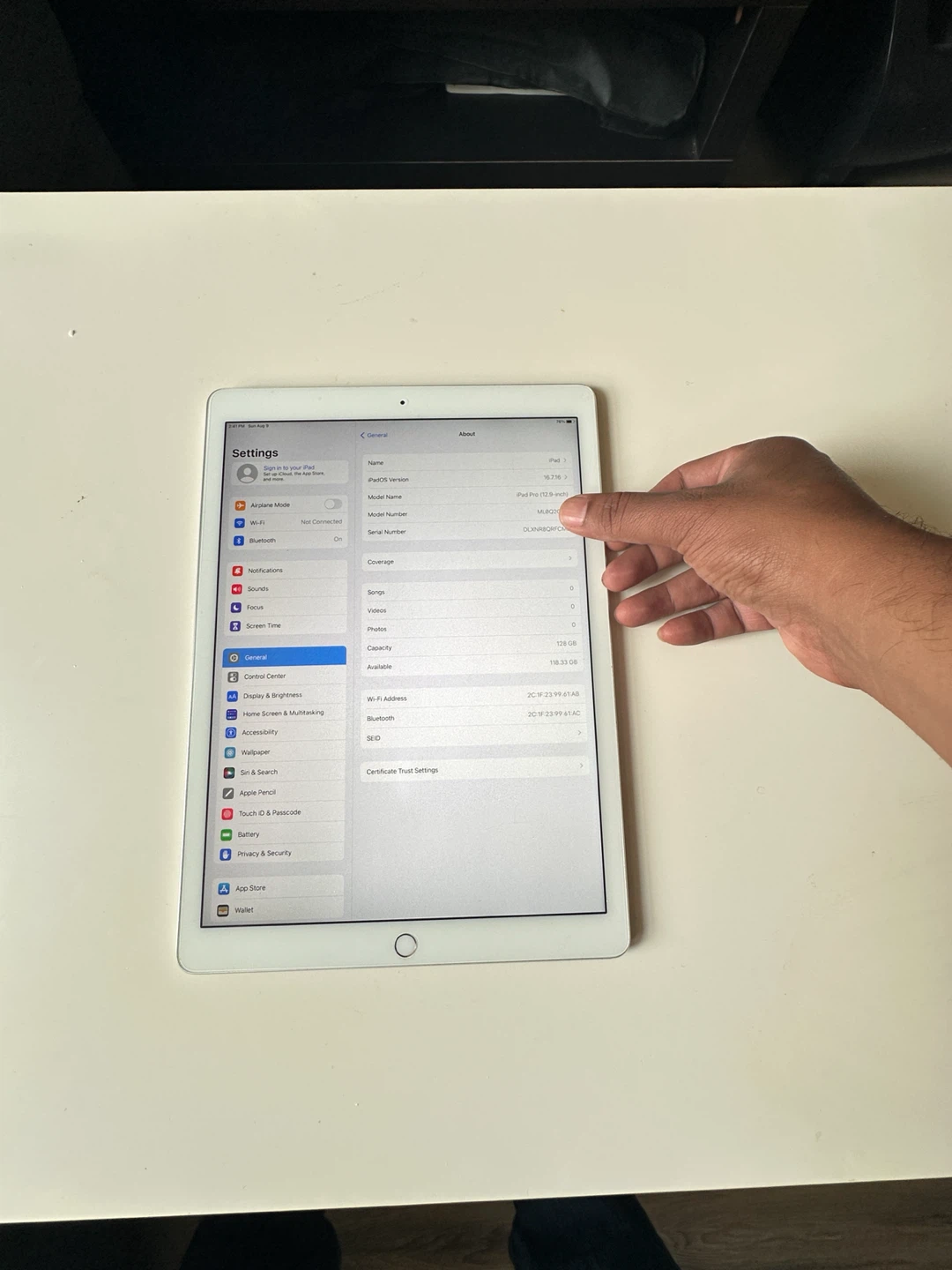 Apple iPad Pro (12.9-inch, 1st Gen) - Silver - photo 4