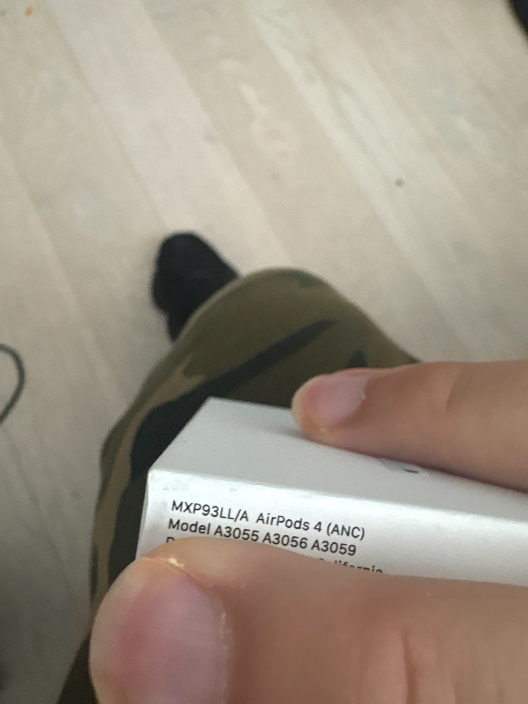 Apple AirPods 4 anc - photo 3