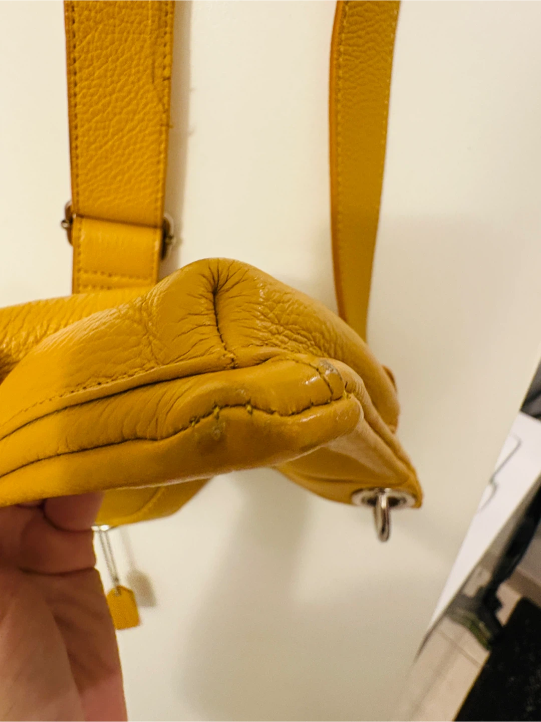Danier Leather Messenger Bag Mustard Yellow - photo 5