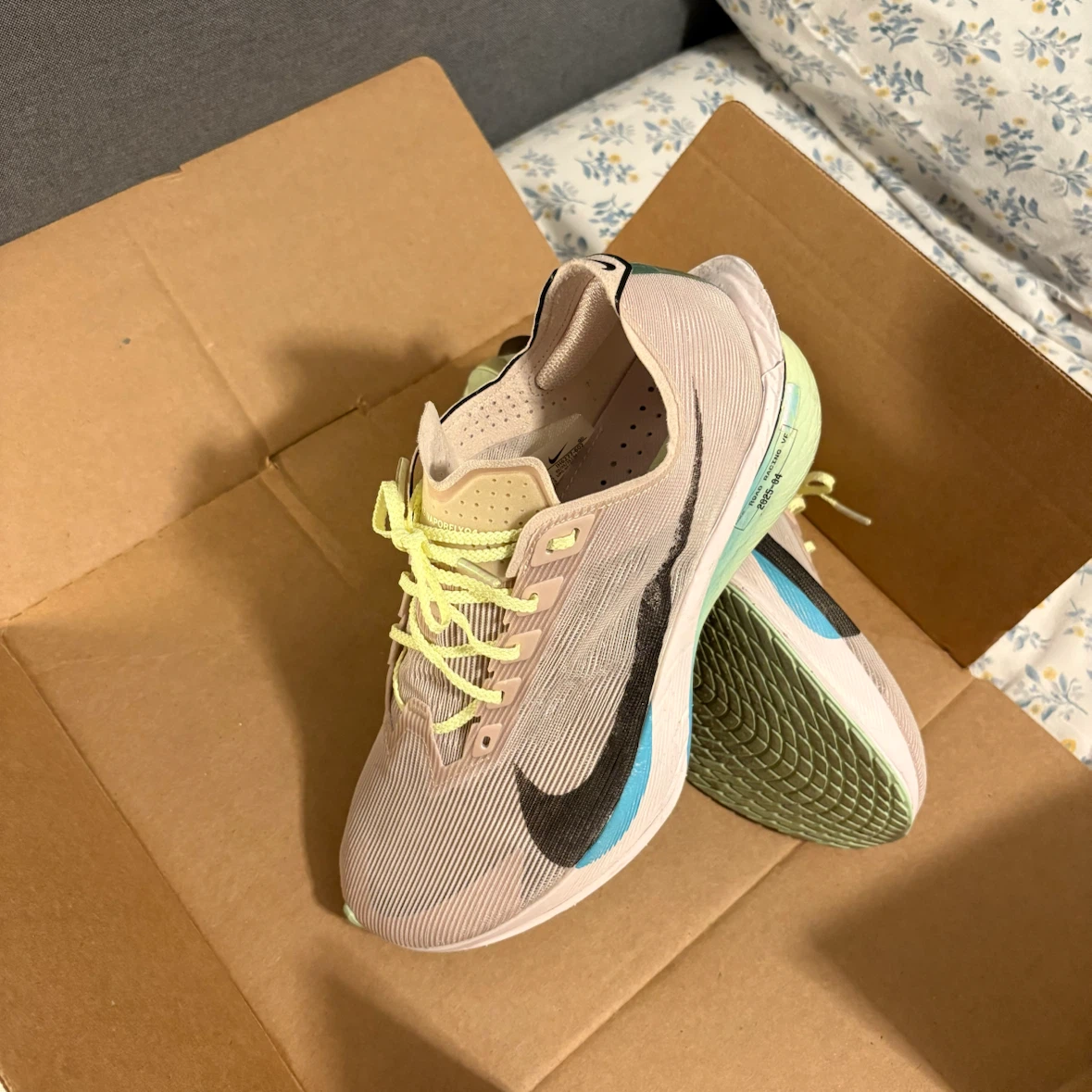 Nike Vaporfly 3 - Women’s - photo 3