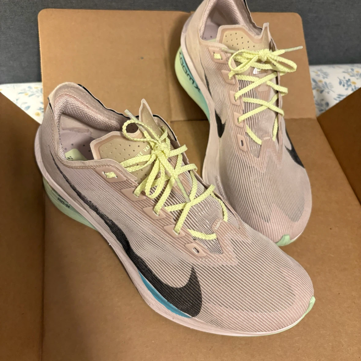 Nike Vaporfly 3 - Women’s - photo 4