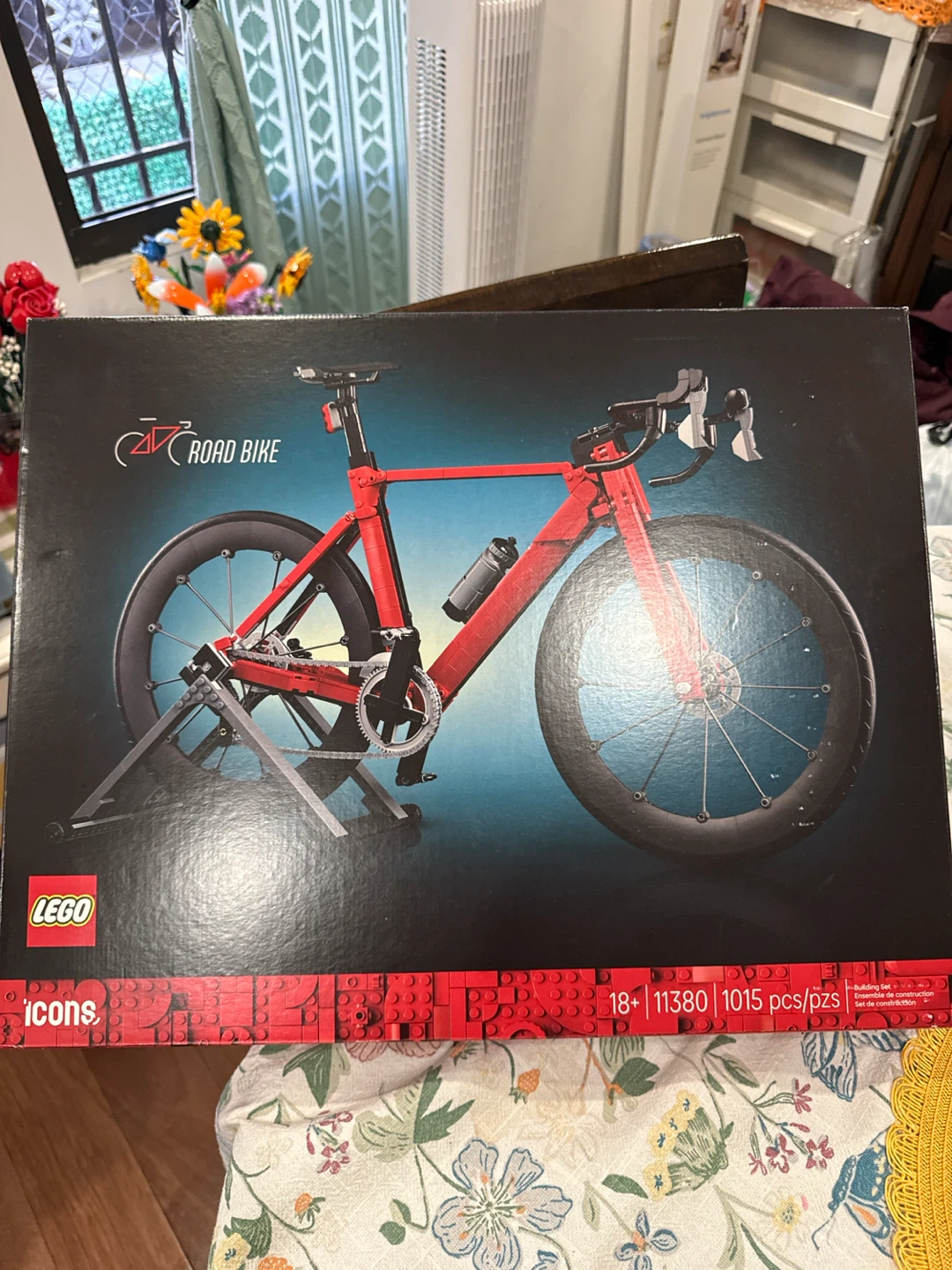 LEGO Icons 1015 pcs Road Bike Building Set