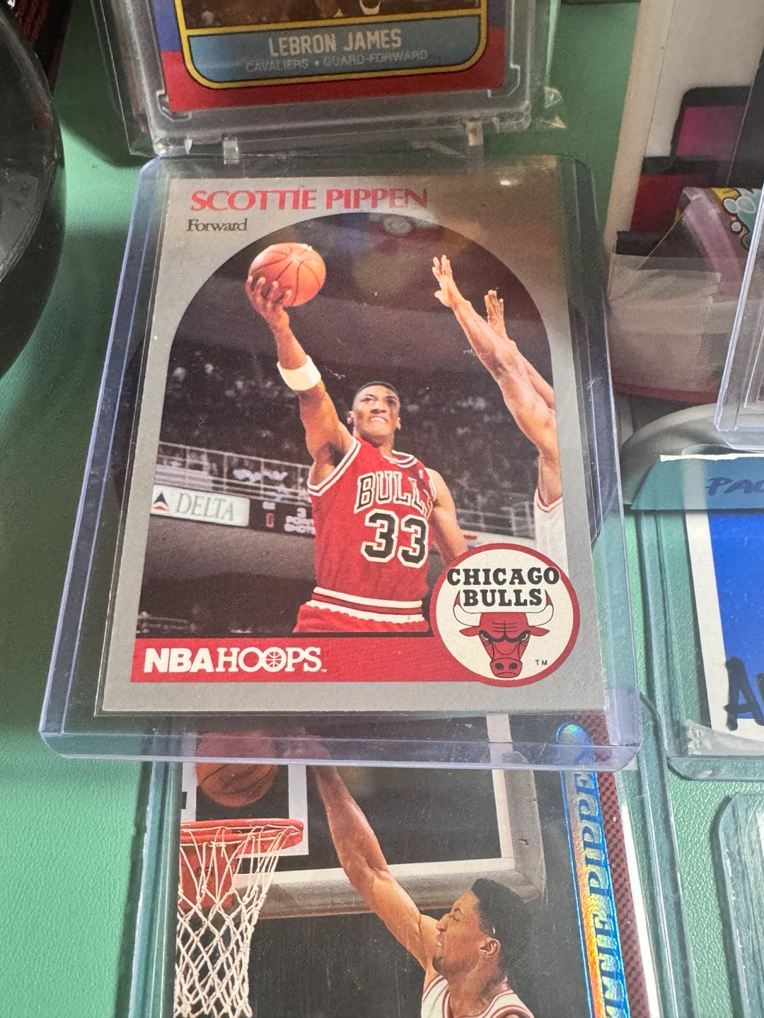 Scottie Pippen NBA Basketball Trading Cards Lot - photo 3