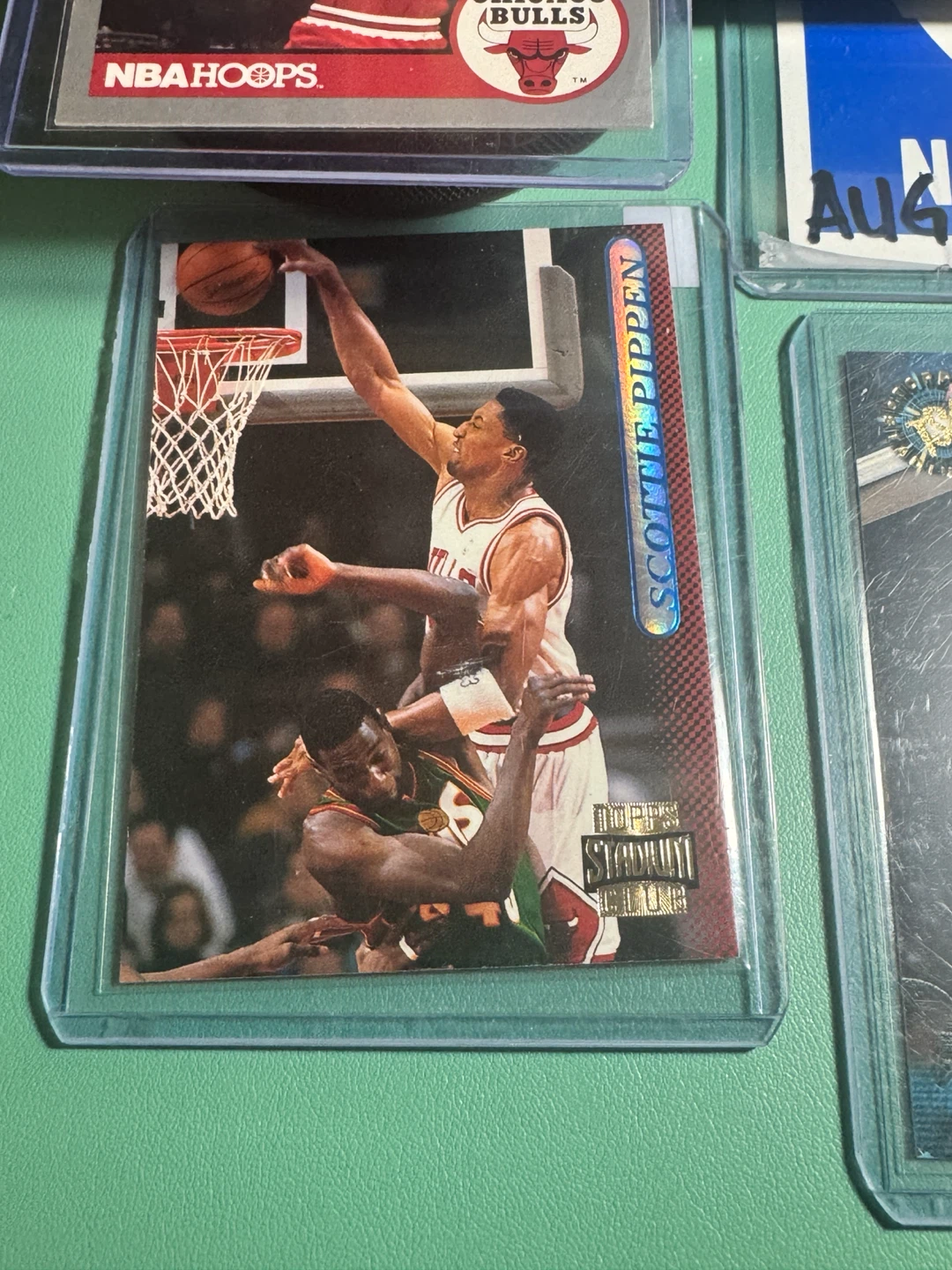 Scottie Pippen NBA Basketball Trading Cards Lot - photo 5