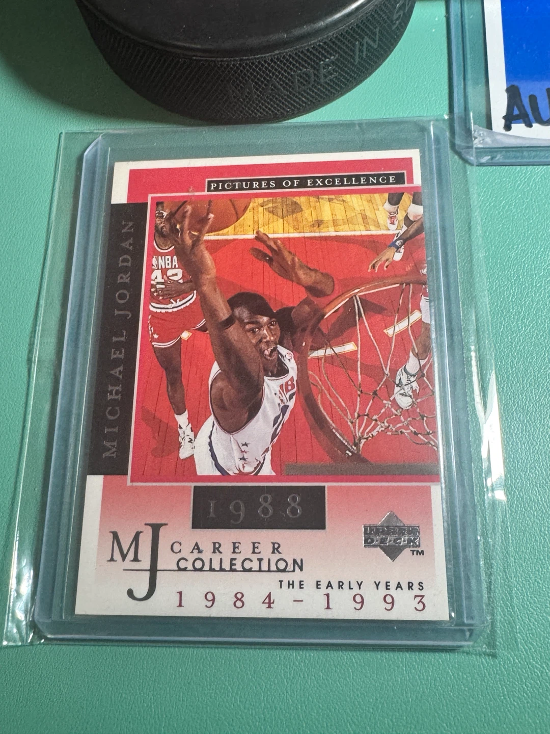 Upper Deck Michael Jordan Trading Cards (1984-1993) - photo 3