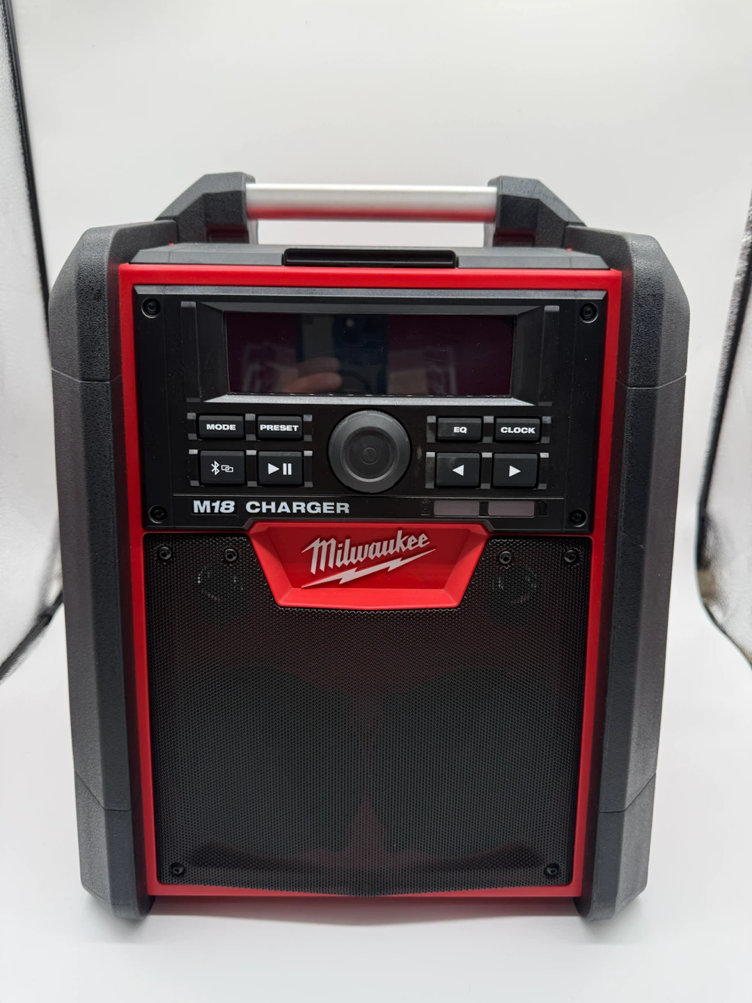 Milwaukee M18  Jobsite Bluetooth Radio and Battery Charger - photo 2