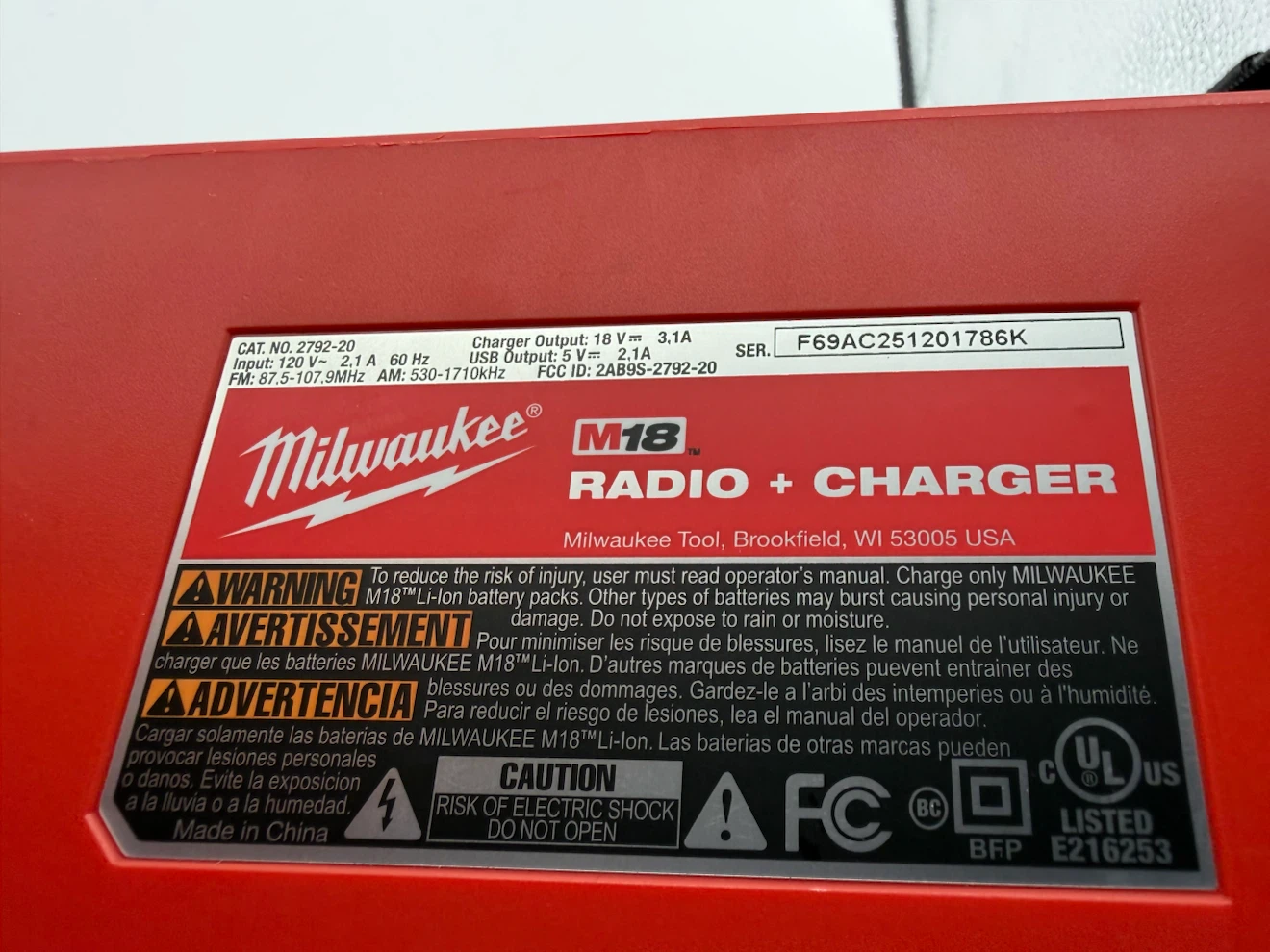 Milwaukee M18  Jobsite Bluetooth Radio and Battery Charger - photo 5