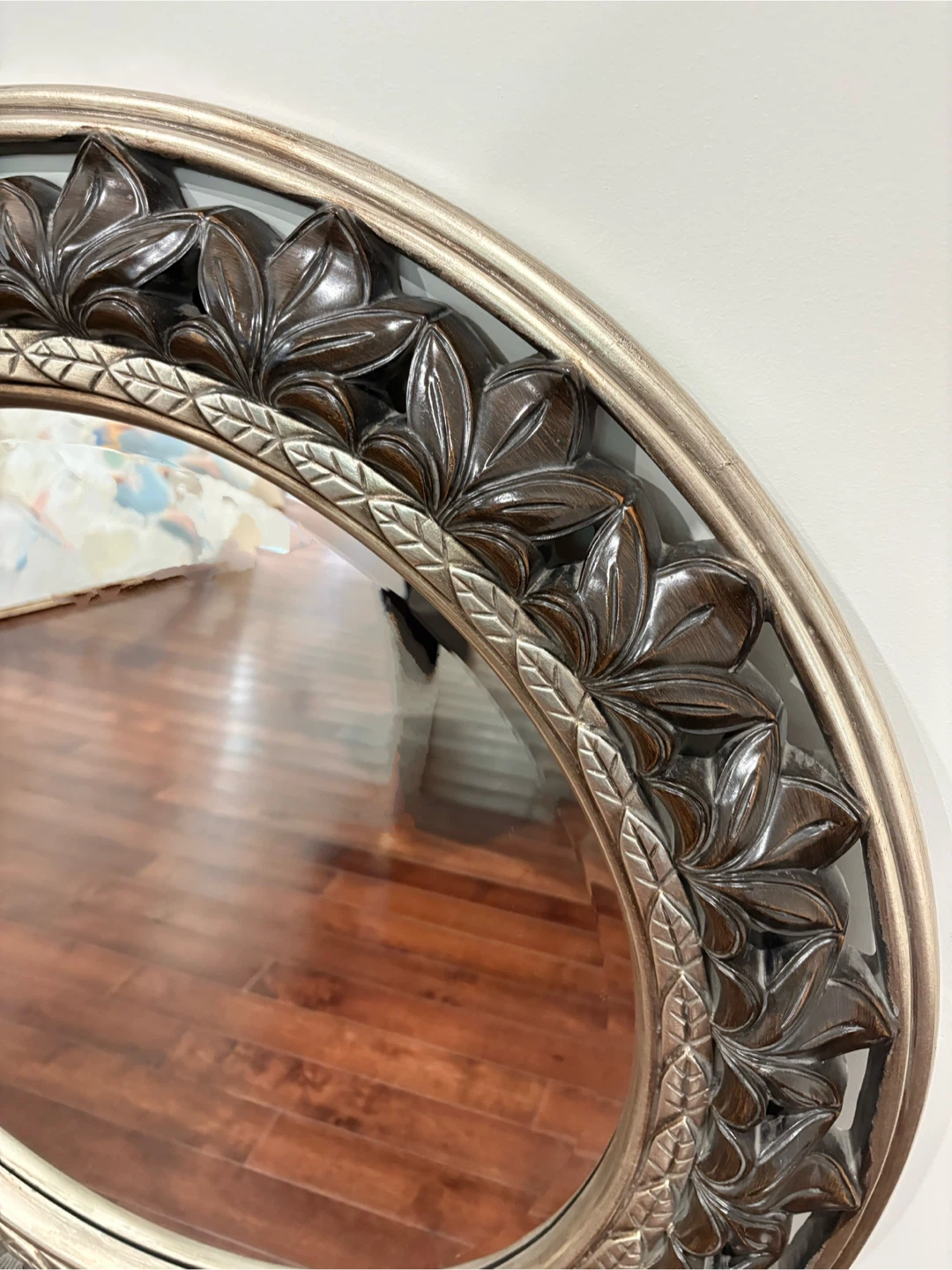 Elegant Curio Cabinet with Glass Doors and Round mirror - photo 4
