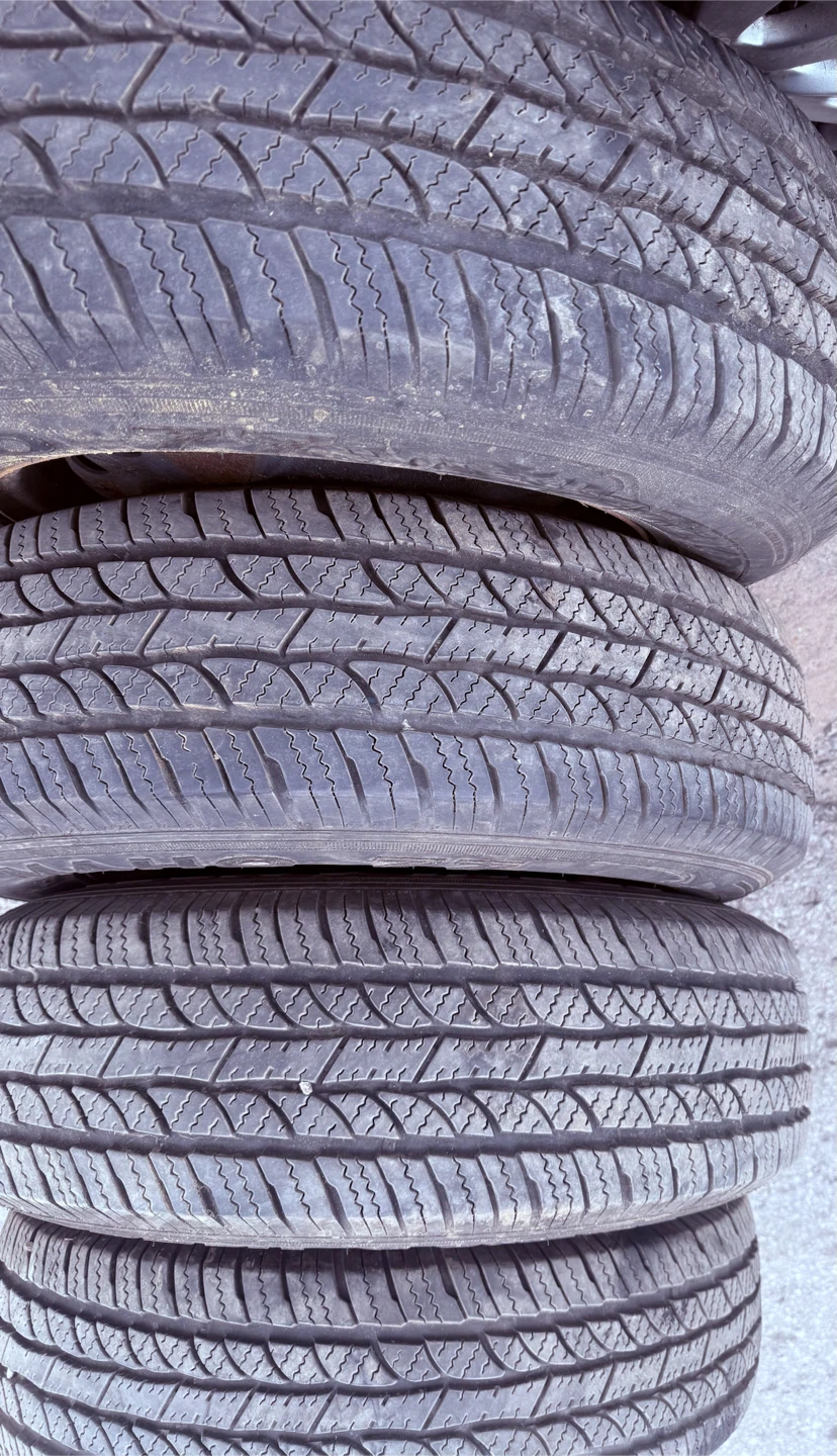 225/70R16 Tires - photo 2