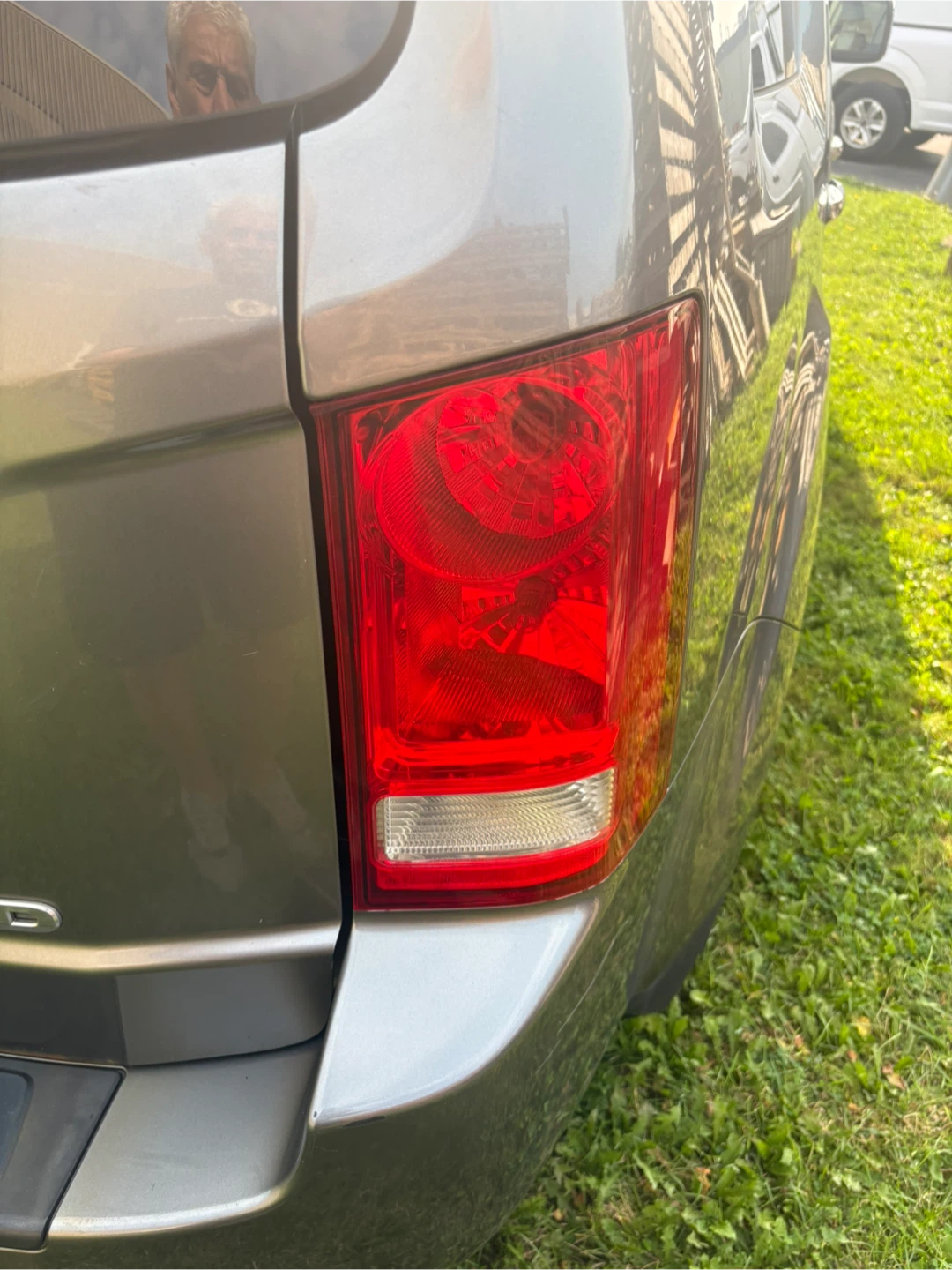 Right Tail Light 09 Pilot