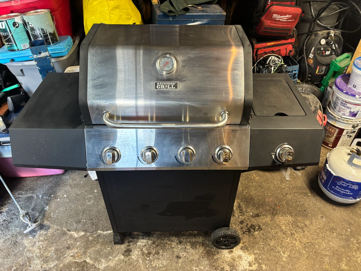 Backyard Grill 4-Burner Propane Gas Grill with Side Burner