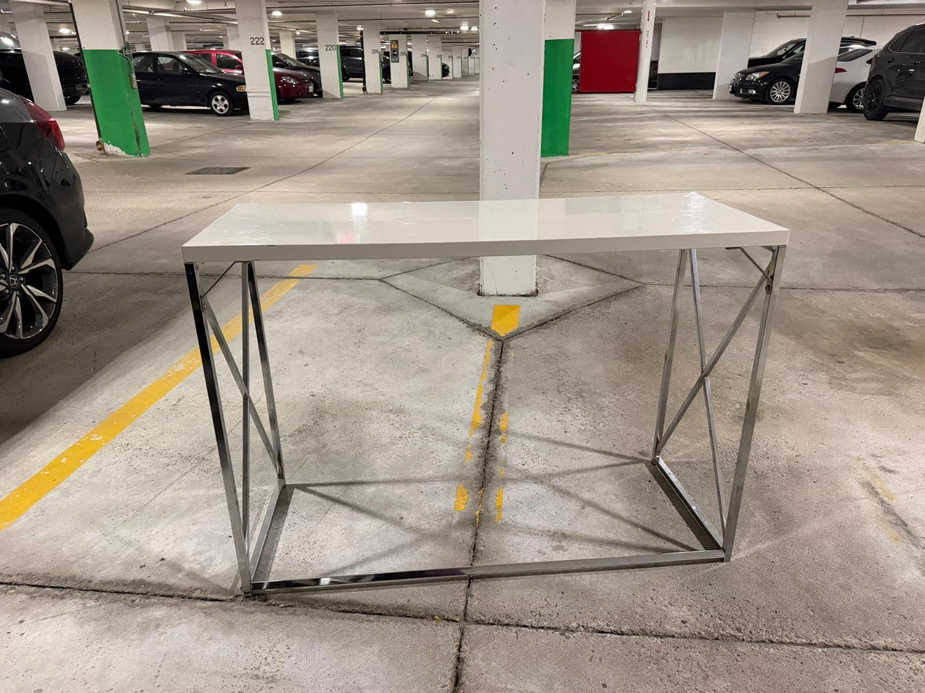 Side tables and sofa table - photo 2