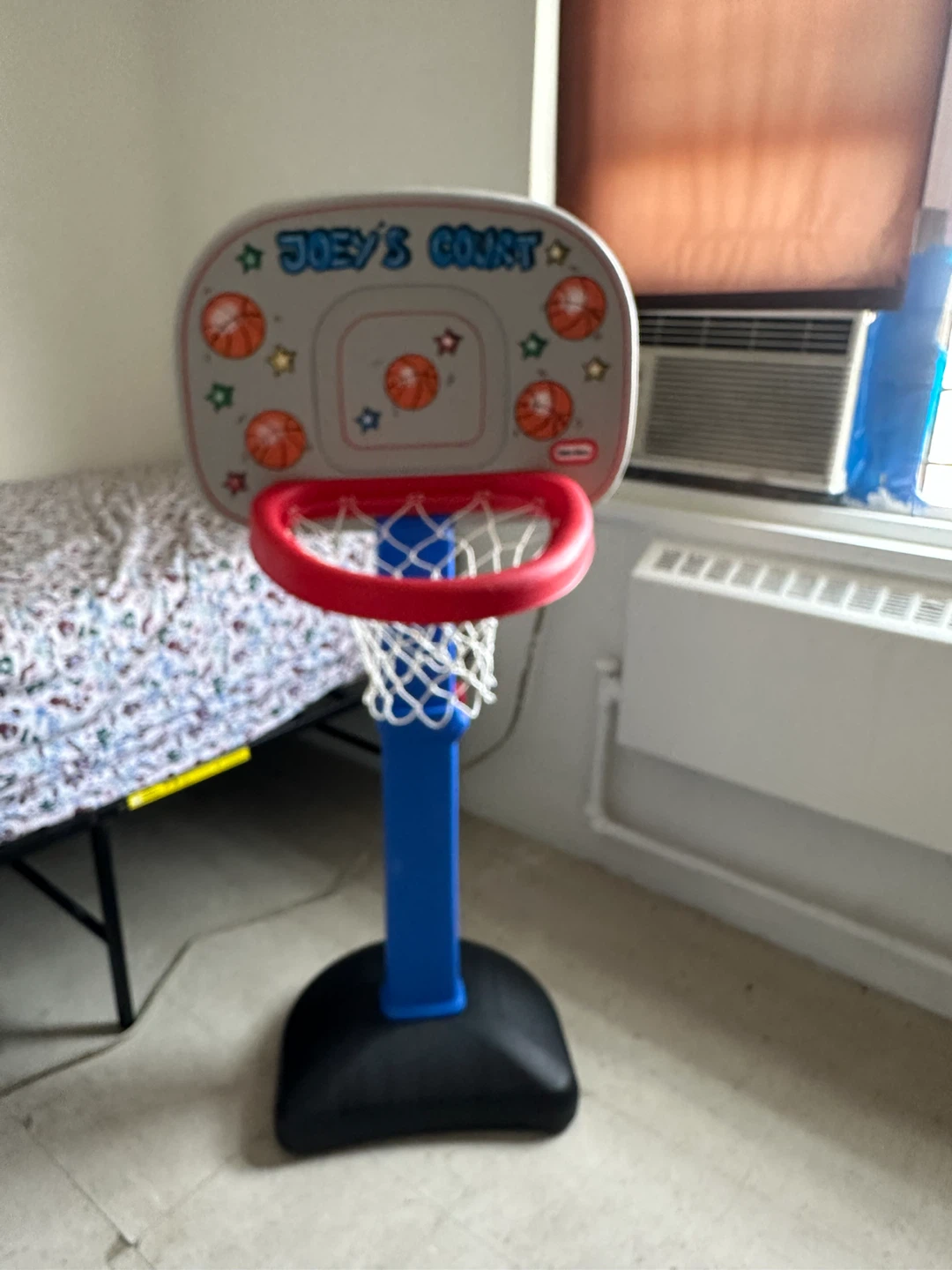 Little Tikes Joey's Court Basketball Hoop