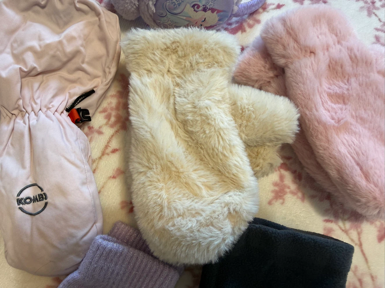 Girls Snow Mittens ❄️ - photo 3