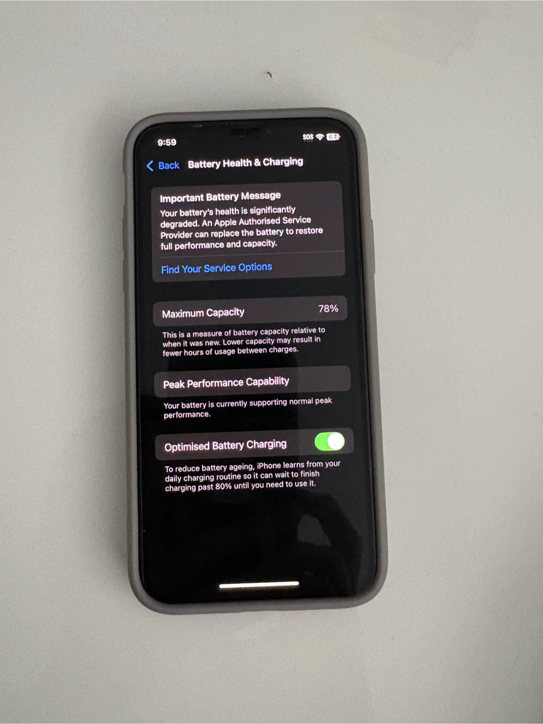iPhone XS with Charger - photo 3