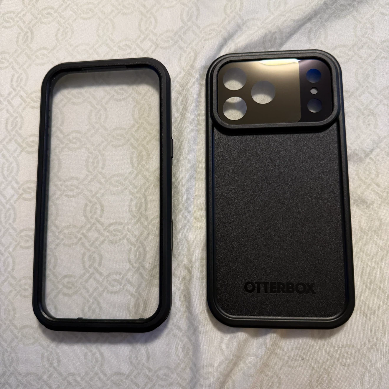 OtterBox iPhone 17 promax - photo 2