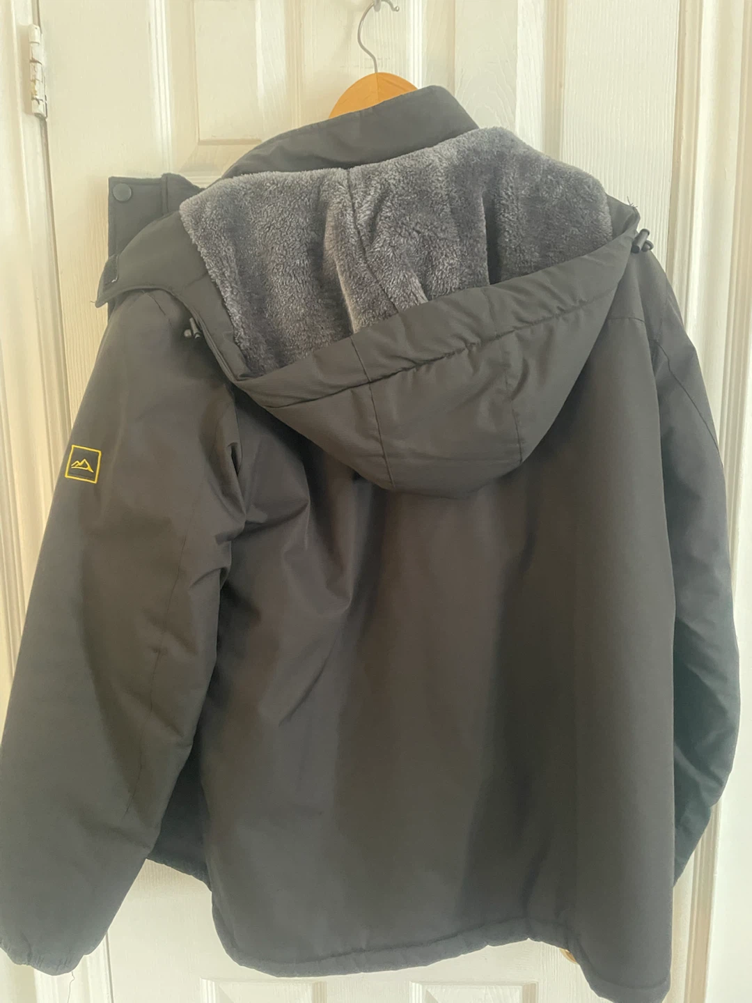 Outdoor Sport Men's Winter Jacket - Black, Size M - photo 5