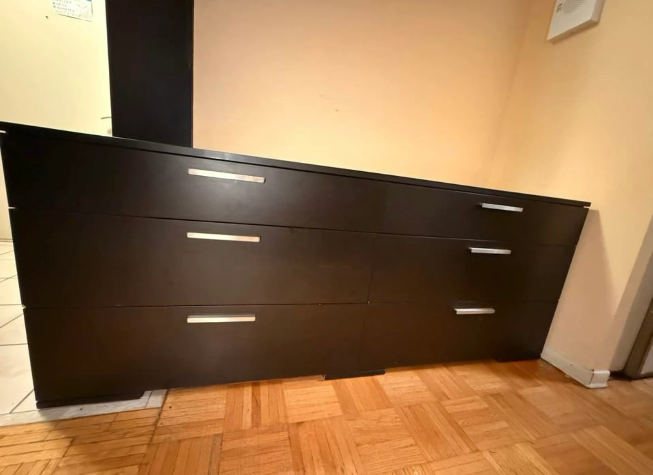 6-Drawer Dresser