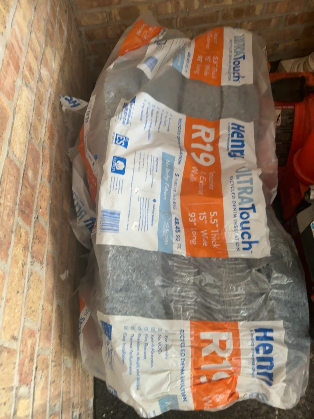Henry R19 Ultratouch Recycled Denim Insulation - photo 3