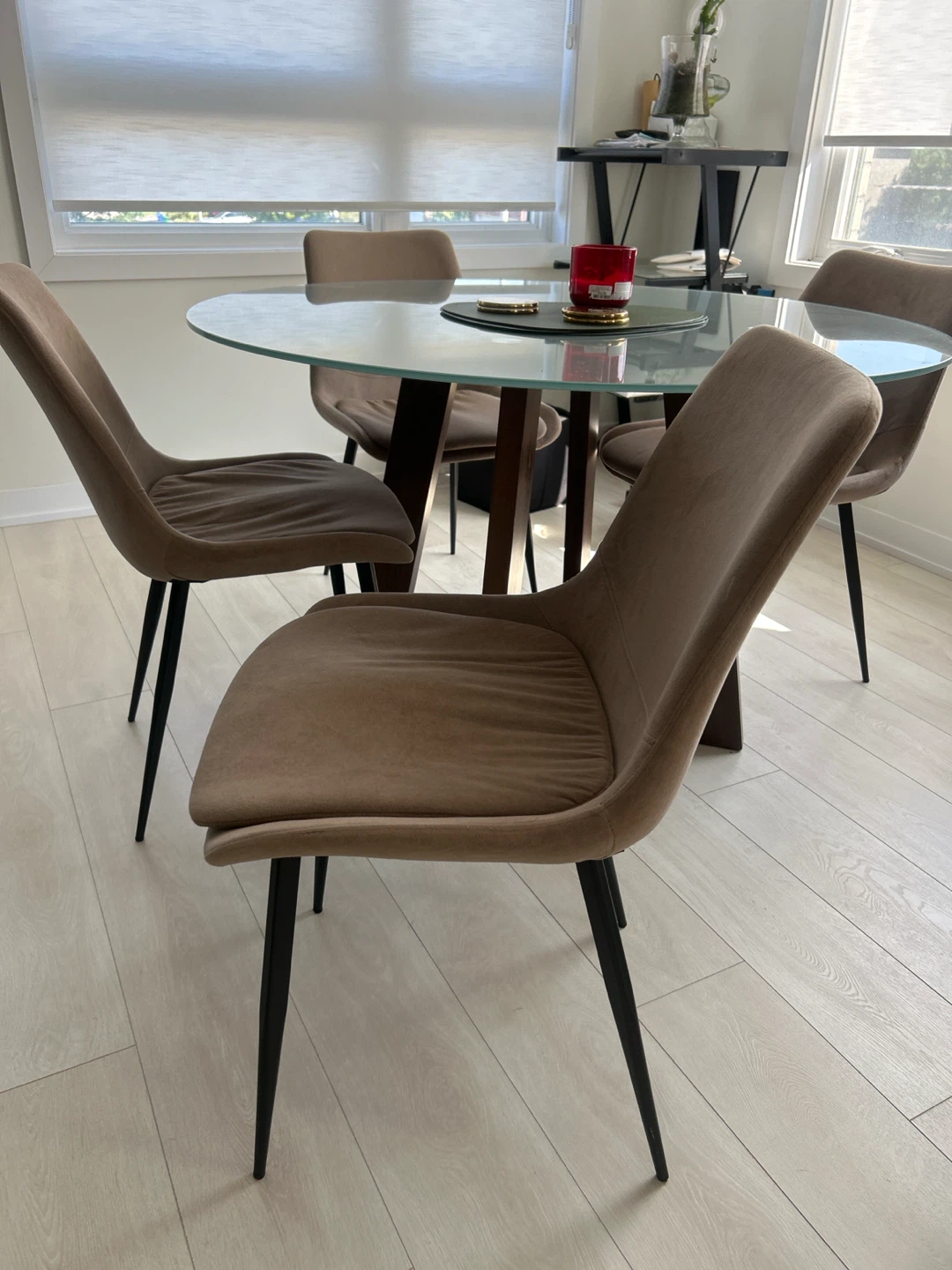 Round Glass Dining Table with 4 Chairs - photo 4