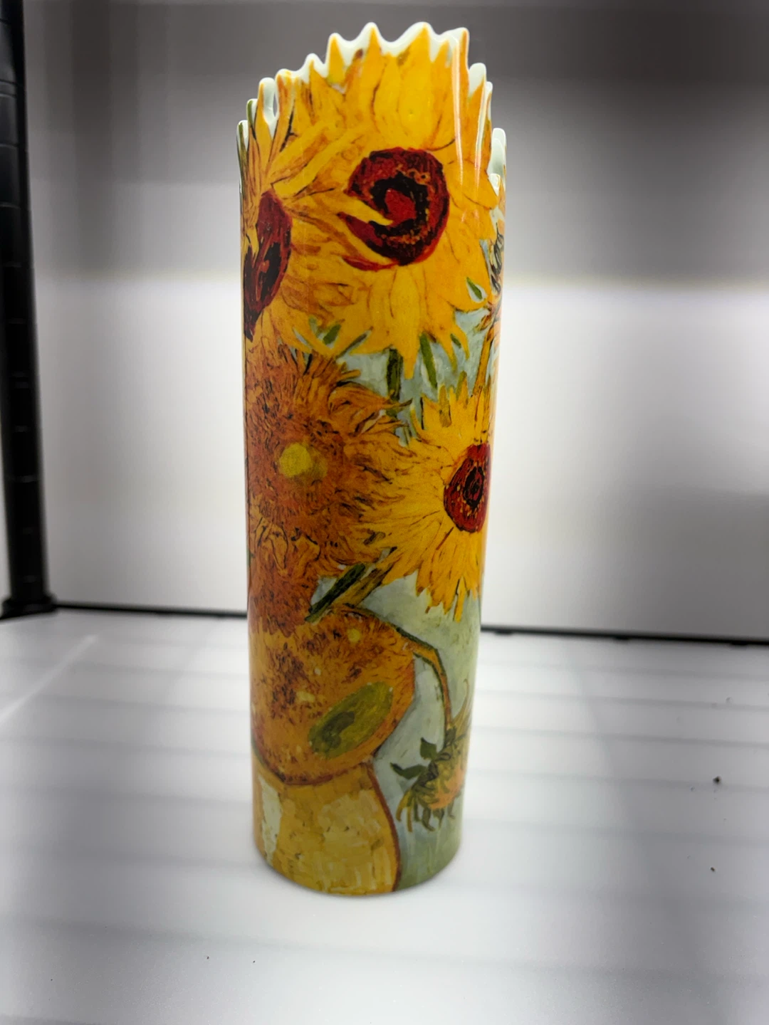 Vase with Sunflowers Design